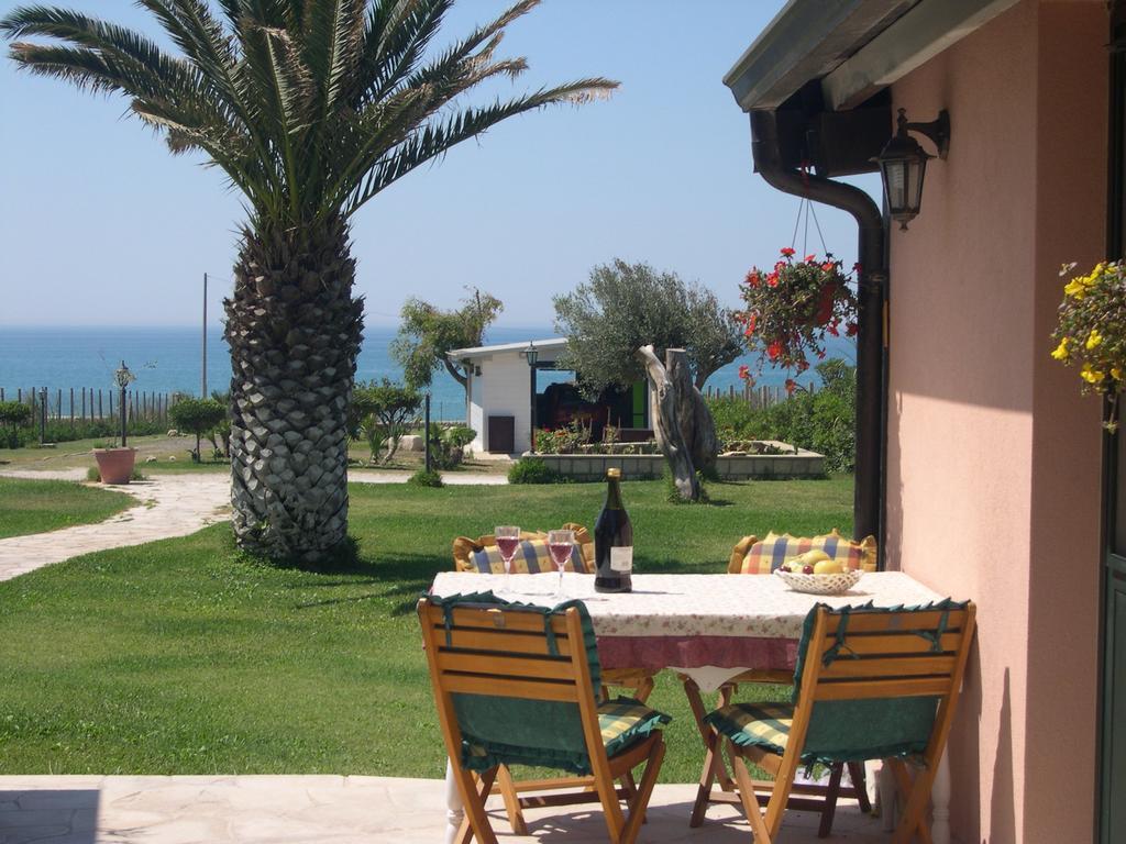 Villa Elmani Pozzallo Exterior foto
